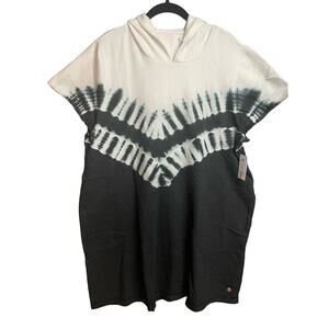 Lane Bryant Livi Activewear Short Sleeve Pullover‎ Hooded Sweat Poncho 22/24 NWT
